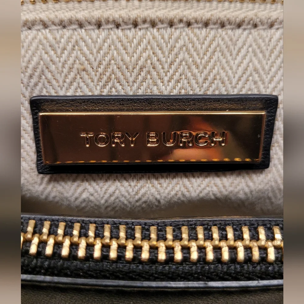 EUC Tory Burch KIRA CHEVRON TOTE Bag - Picture 3 of 11